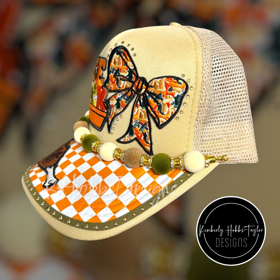 Side Chick - Leg Day Trucker Hat