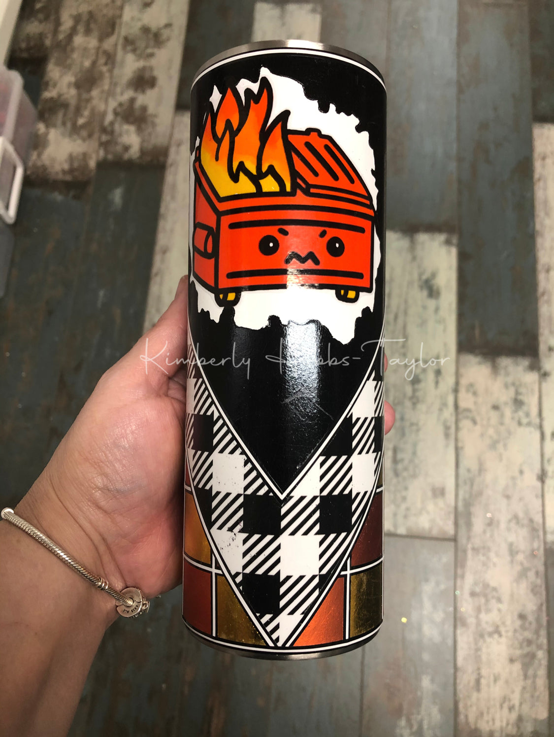 V-Split Plaid Bleach Spot Template for Craft Haven 20oz Skinny Straight - Digital Cut File Only